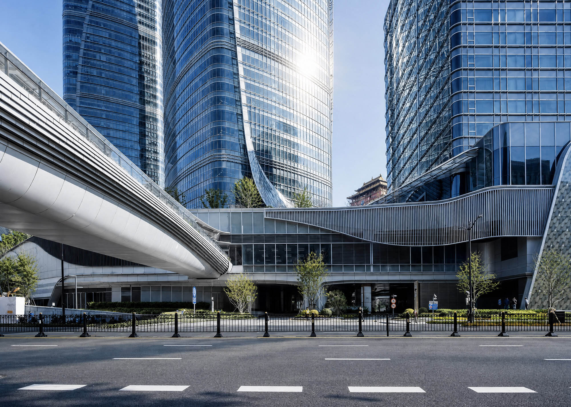 办公建筑与人行连廊外观