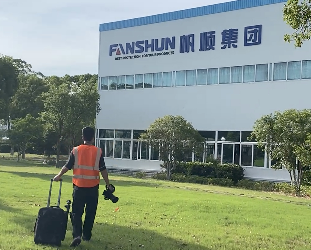 上海金山帆顺包装集团达成工业合作协议